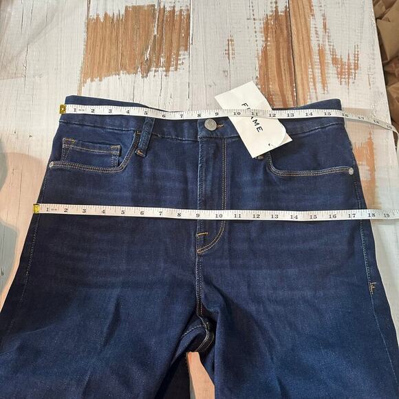 Frame Le Mini Boot Cut Claremont Slit Jeans Dark Wash Size 33 Inseam 33” Stretch - Picture 7 of 12